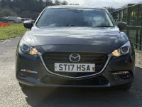 Usado Mazda 3 120 CV (88 kW) 2017 Gris Utilitario