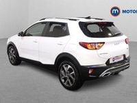 Used Kia Stonic GT-Line 120 HP (88 kW) 2022 White SUV