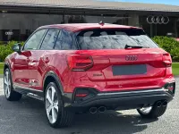 Novo Audi SQ2 Black Edition 300 HP (220 kW) 2026 Vermelho SUV