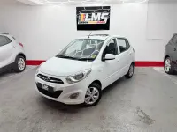 Used Hyundai i10 Style 2011 White Hatchback