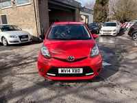 Begagnad Toyota Aygo Style 2014 Röd Halvkombi