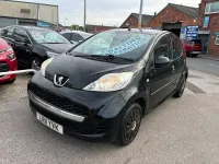 Used Peugeot 107 68 HP (50 kW) 2011 Black Hatchback