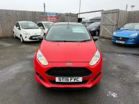 Used Ford Fiesta Zetec 140 HP (102 kW) 2015 Red Hatchback
