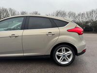 Used Ford Focus Zetec 2016 Silver Hatchback