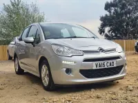 Używany Citroën C3 PureTech 2015 Srebrny Hatchback
