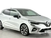 Used Renault Clio V Techno 90 HP (66 kW) 2023 Silver Hatchback