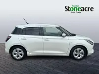 Used Suzuki Swift 82 HP (60 kW) 2024 White Hatchback