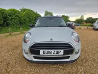 Used Mini Cooper D Hatch 116 HP (85 kW) 2018 Silver Hatchback