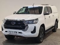 Used Toyota HiLux 130 HP (95 kW) 2021 White Pickup