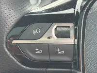 Used Peugeot e-2008 Premium 100 kW (136 HP) 2021 Orange SUV