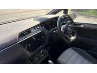 Usado VW Touran R-line 150 HP (110 kW) 2021 Prateado Monovolume