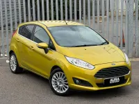 Used Ford Fiesta Titanium 120 HP (88 kW) 2014 Yellow Hatchback