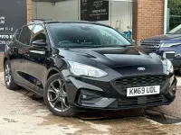 Usado Ford Focus ST-Line 125 HP (91 kW) 2019 Preto Citadino