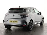Used Renault Clio V Techno 143 HP (105 kW) 2025 Grey  Hatchback