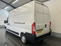 Begagnad Citroën Relay 140 HK (102 kW) 2021 Vit Van