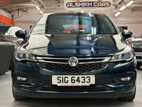 Second-hand Vauxhall Astra Elite 136 CP (100 kW) 2016 Verde Hatchback