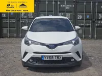 Used Toyota C-HR Design 122 HP (89 kW) 2019 White SUV
