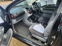 used Peugeot 107 URBAN