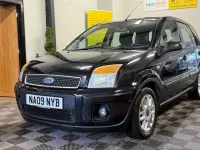 Usado Ford Fusion Zetec 90 CV (66 kW) 2009 Negro Utilitario