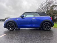 Usado Mini Cooper Cabriolet Sport 136 CV (100 kW) 2019 Azul Descapotable