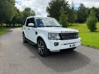 Used Land Rover Discovery 4 SE 2015 White SUV