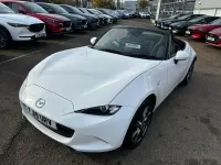 Used Mazda MX5 Inclusive 184 HP (135 kW) 2019 White Cabriolet