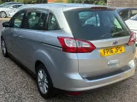 Used Ford Grand C-Max Zetec 120 HP (88 kW) 2019 MPV