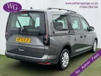 Used VW Caddy Maxi Life 114 HP (83 kW) 2022 Grey MPV