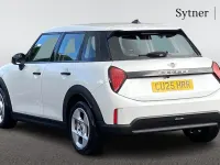 Used Mini Cooper Hatch 113 kW (154 HP) 2025 White Hatchback