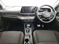 Used Hyundai Bayon SE 100 HP (73 kW) 2023 Red SUV