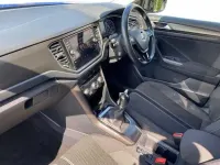 Used VW T-Roc Design 150 HP (110 kW) 2018 Ravenna blue with black roof SUV