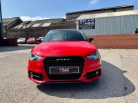 Usado Audi A1 Sportback S-Line 86 CV (63 kW) 2014 Rojo Utilitario