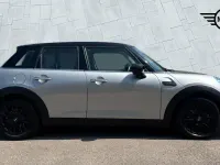 Used Mini Cooper Classic 134 HP (98 kW) 2023 Silver Hatchback