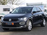 Used VW T-Roc SEL 190 HP (139 kW) 2018 Deep pearl black SUV