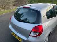 Usado Renault Clio II 2010 Prateado Citadino