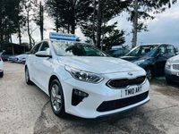 Used Kia Ceed 2019 White Hatchback