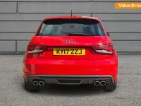 Begagnad Audi A1 Design 2017 Röd Halvkombi