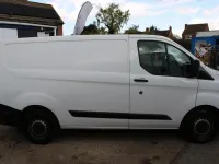 Used Ford Transit Custom 105 HP (77 kW) 2020 White Van