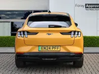 Used Ford Mustang Premium 294 HP (216 kW) 2024 Estate