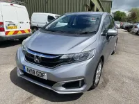 Używany Honda Jazz SE 102 KM (75 kW) 2018 Srebrny Hatchback