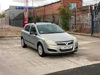 Used Vauxhall Astra 138 HP (101 kW) 2008 Beige Hatchback