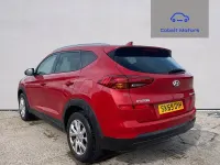 Used Hyundai Tucson SE 132 HP (97 kW) 2019 Red SUV