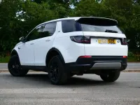 Used Land Rover Discovery 5 S 150 HP (110 kW) 2020 White SUV
