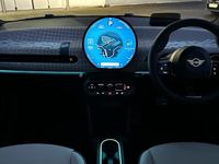 New Mini Cooper Exclusive 135 kW (184 HP) 2025 Green Hatchback