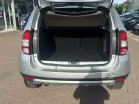 Usado Dacia Duster Lauréate 109 CV (80 kW) 2016 Plateado SUV