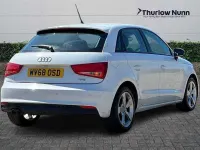 Usado Audi A1 Sportback Sport 125 HP (91 kW) 2018 Branco Citadino