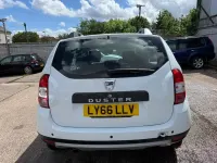 Used Dacia Duster Prestige 125 HP (91 kW) 2016 White SUV