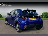 Used Toyota Yaris Hybrid 113 HP (83 kW) 2023 Blue Hatchback