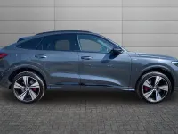Used Audi Q5 Sportback Advanced 201 HP (147 kW) 2025 Volcano grey SUV