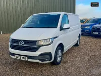 Second-hand VW Transporter Highline 150 CP (110 kW) 2022 Alb Van